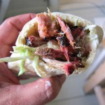 Pulled pork i pitabröd med coleslaw